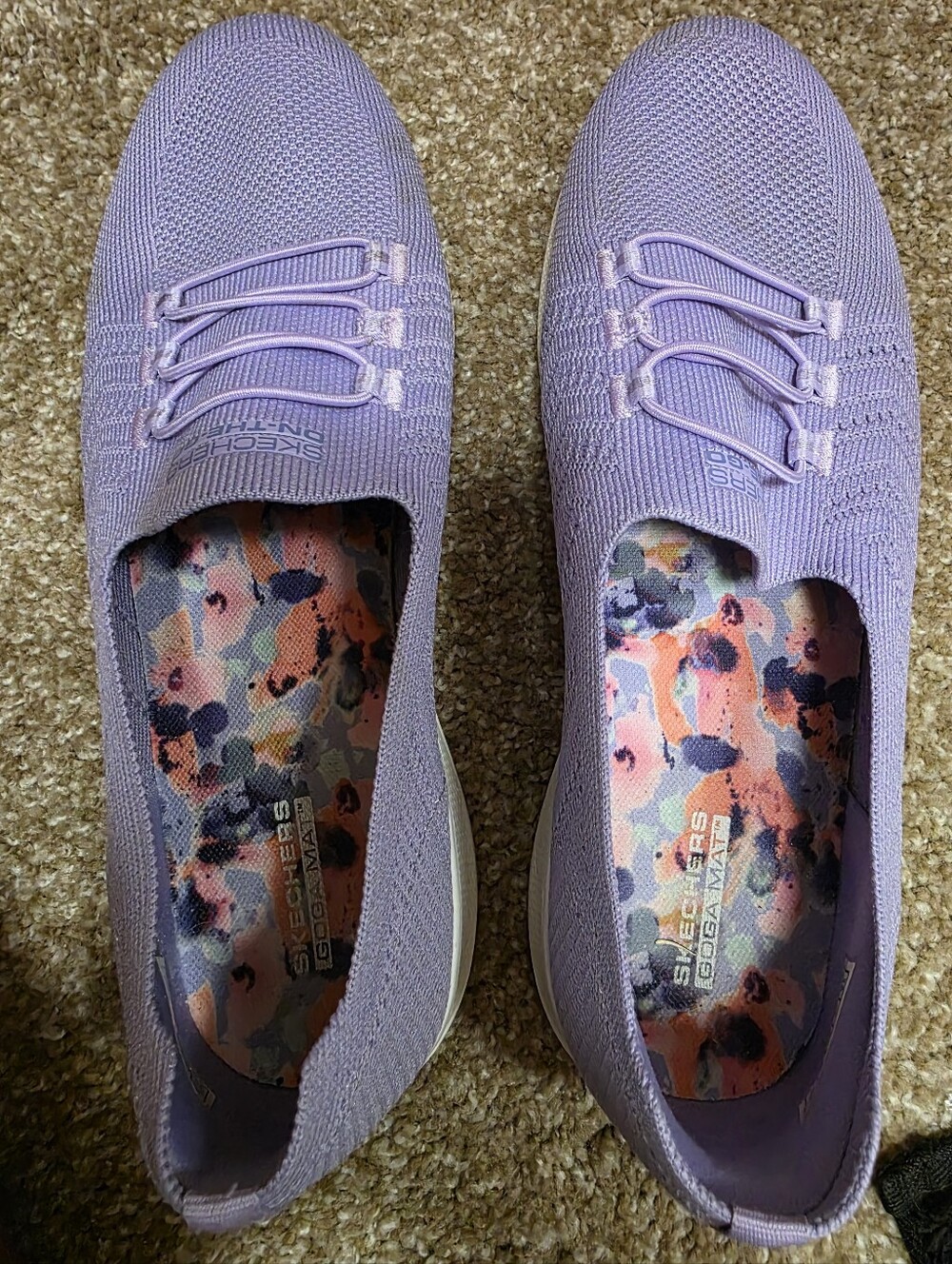 Skechers Women’s Lavender Knit Slip-On Sneakers 10